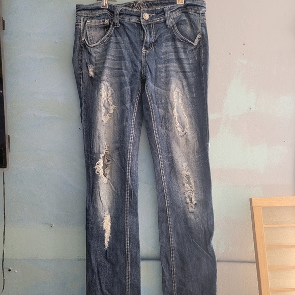 Vanity Jeans - Picture 1 of 5